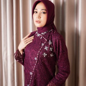 Elysian Gyaru Tunik - Burgundy