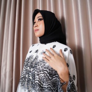 Kontemporari Etnic Tunik - BW